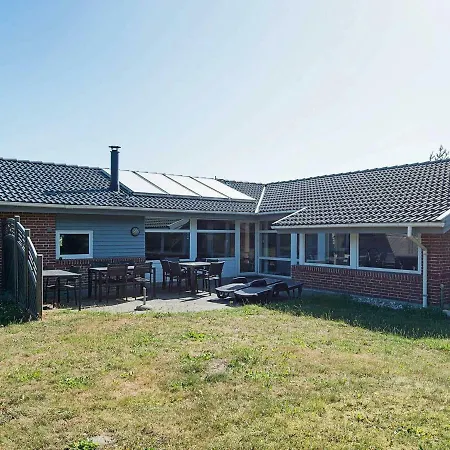 Five-bedroom Holiday In Ringkobing 2 Casa vacanze *